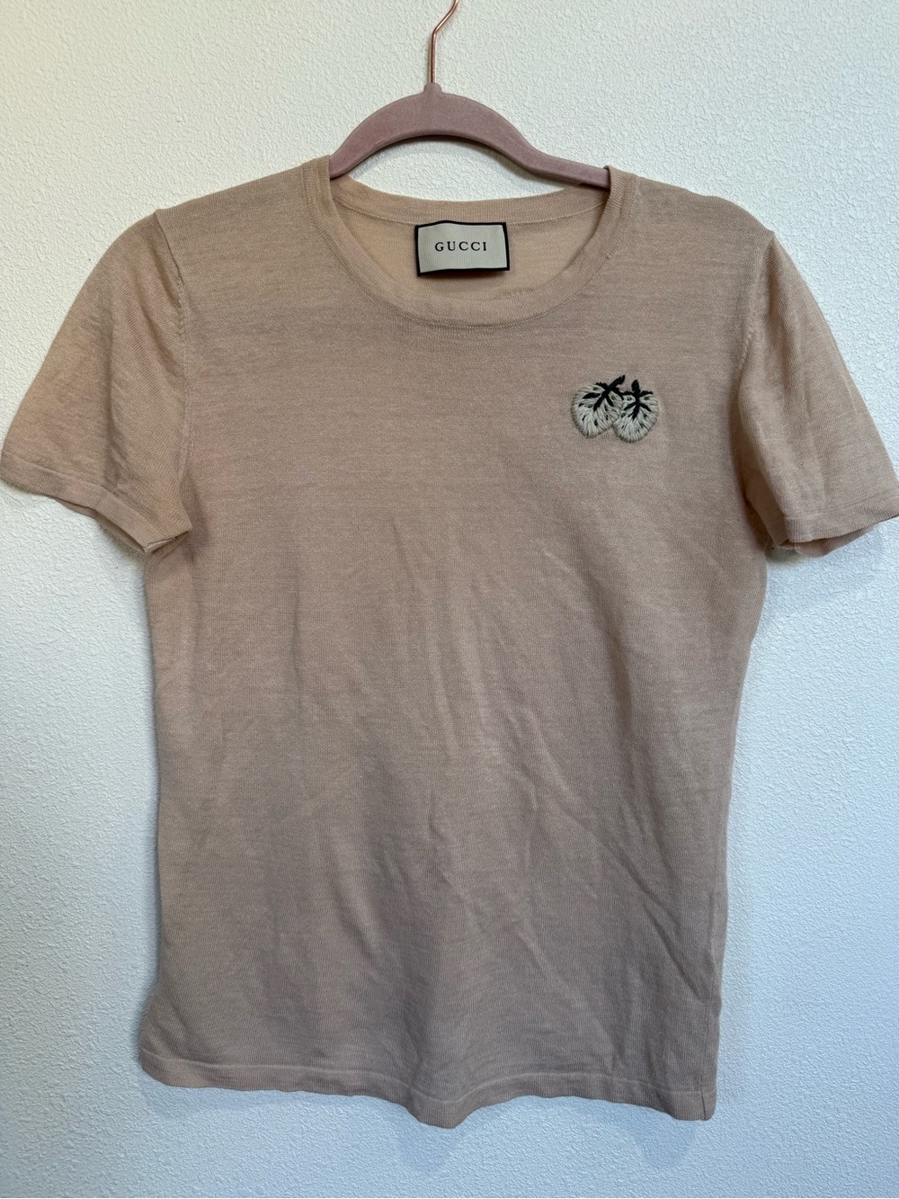 Gucci Italy Linen Silk Knit Top Blush Embroidered Heart Back Size L - Picture 2 of 8